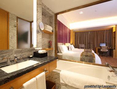 Days Hotel And Suites Mingfa Xiamen Exterior foto