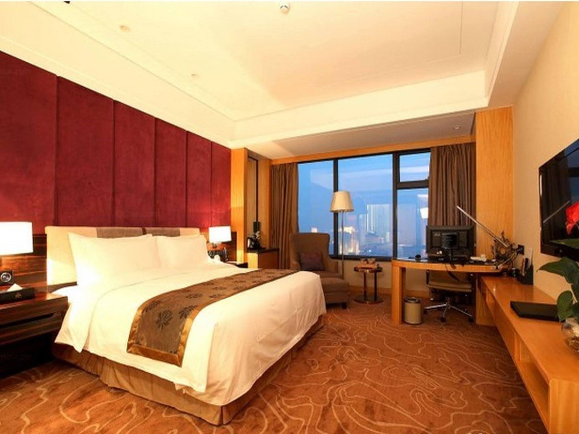 Days Hotel And Suites Mingfa Xiamen Exterior foto